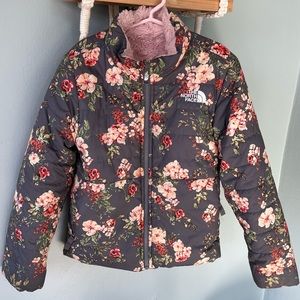 THE NORTH FACE REVERSIBLE FLORAL PRINTED GIRLS JACKET - SIZE XS (6)